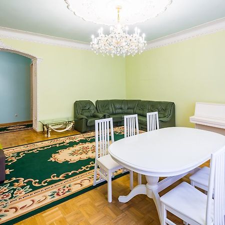 Do Lvova Central Apartments מראה חיצוני תמונה