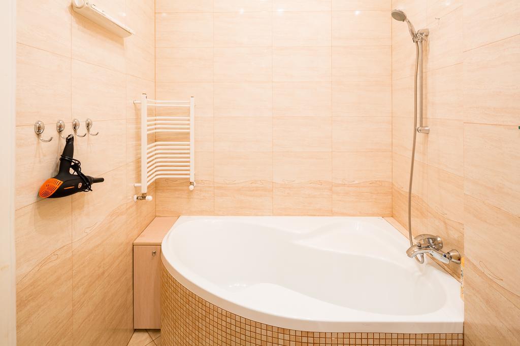 Do Lvova Central Apartments מראה חיצוני תמונה