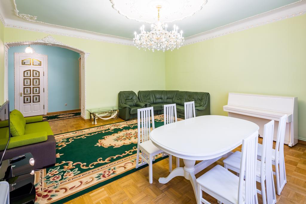 Do Lvova Central Apartments מראה חיצוני תמונה
