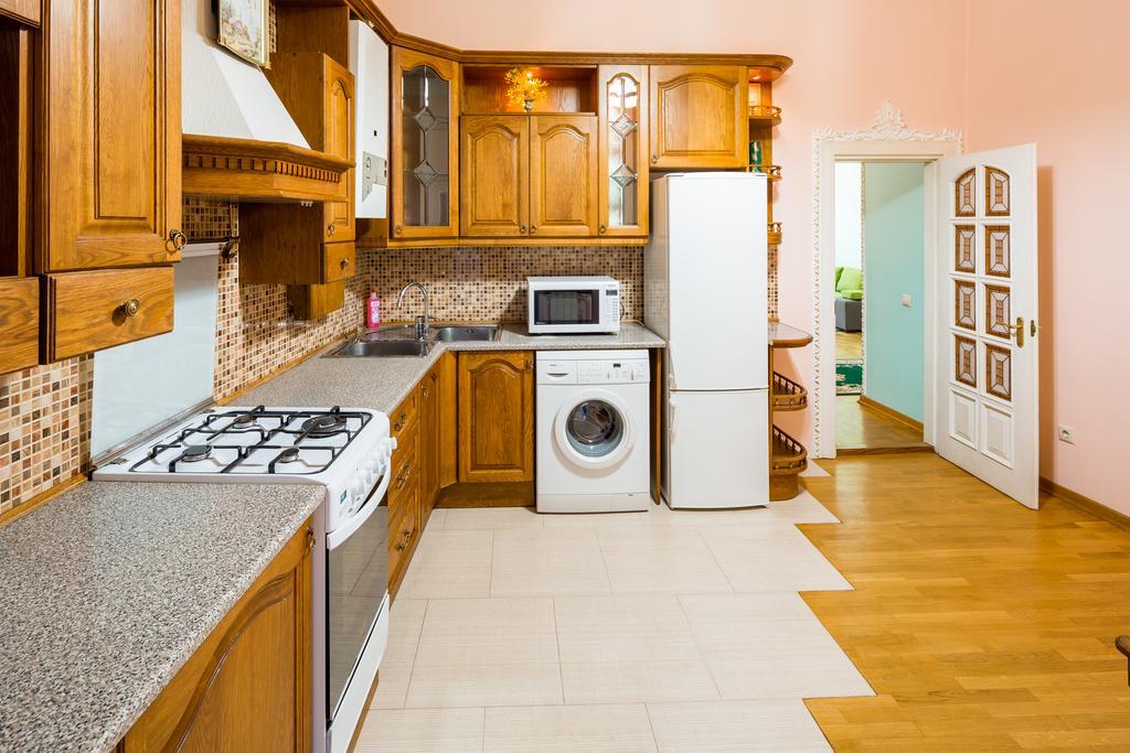 Do Lvova Central Apartments מראה חיצוני תמונה